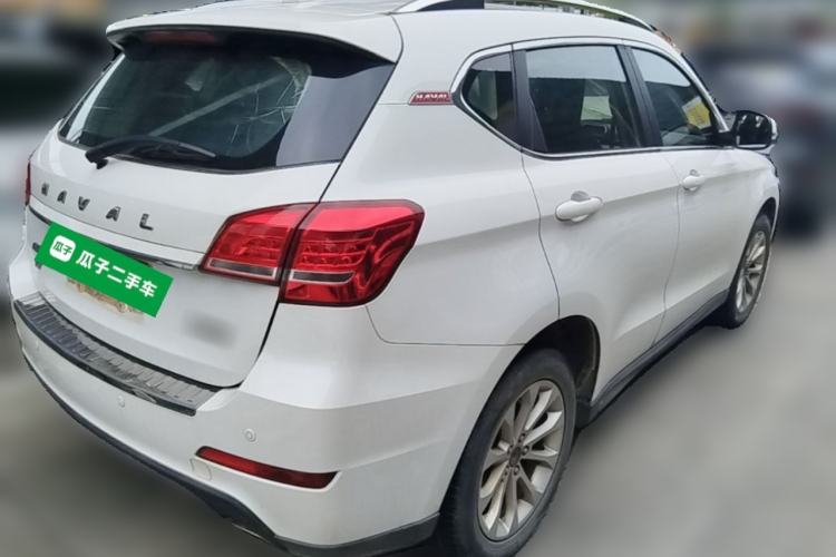 Used Haval H2 2017 Red-Label 1.5T Manual Two-Wheel-Drive Elite Model Rear Right 45 Deg