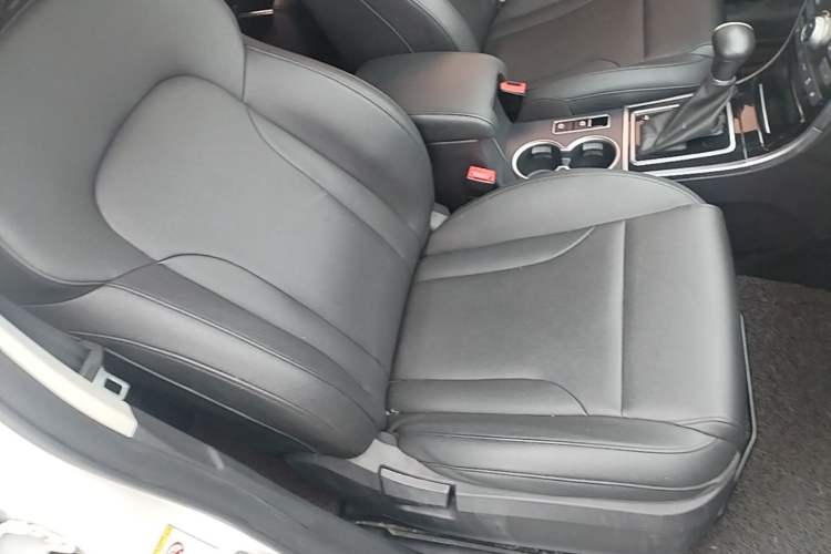 Used Haval H2 2017 Red-Label 1.5T Automatic Two-Wheel Drive Luxury Model Right Front Seat