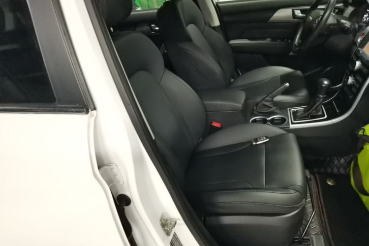 Used Haval H2 2017 Red-Label 1.5T Automatic Two-Wheel Drive Elite Model Right Front Seat