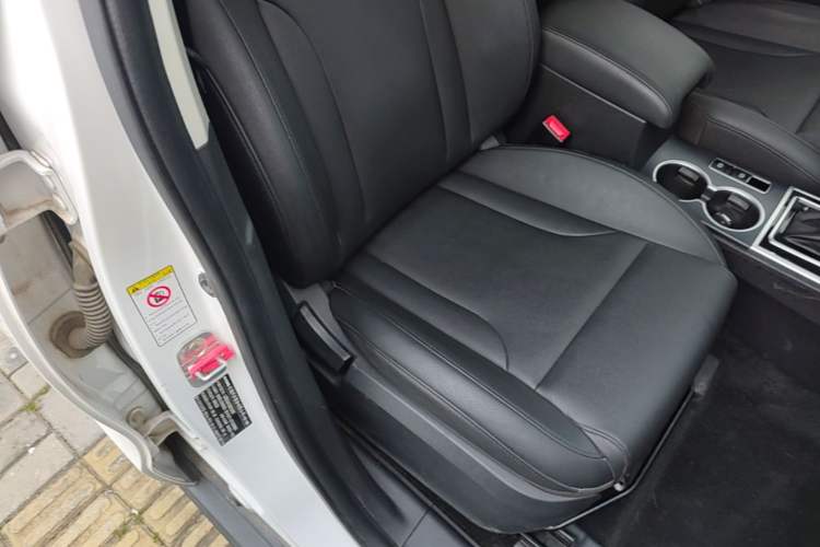 Used Haval H2 2017 Red-Label 1.5T Automatic Two-Wheel Drive Luxury Model Right Front Seat