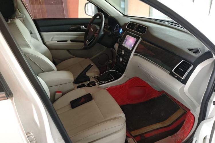 Used Haval H2 2017 Red-Label 1.5T Automatic Two-Wheel Drive Elite Model Right Front Seat