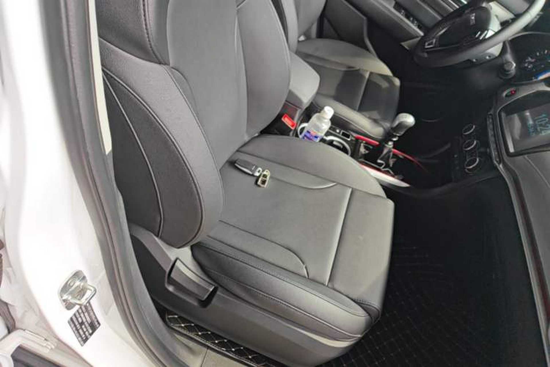 Used Haval H2 2017 Blue Label 1.5T Manual Two-Wheel Drive Elite Model Right Front Seat