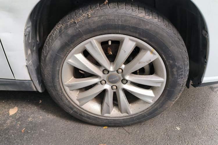 Used Haval H2 2017 Red-Label 1.5T Automatic Two-Wheel Drive Luxury Model Right Front Wheel Hub