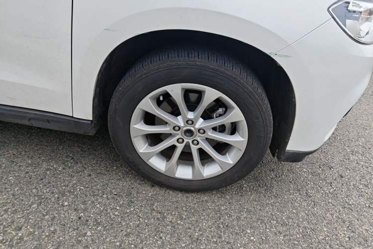 Used Haval H2 2017 Blue Label 1.5T Automatic Two-Wheel Drive Luxury Model Right Front Wheel Hub