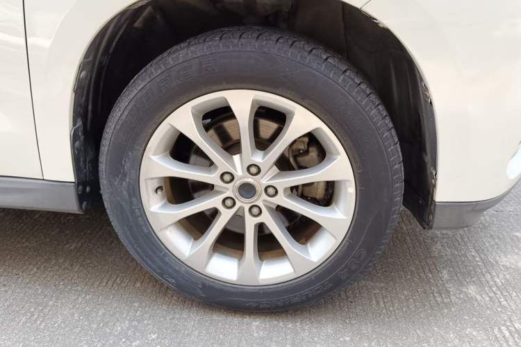 Used Haval H2 2017 Blue Label 1.5T Automatic Two-Wheel Drive Luxury Model Right Front Wheel Hub