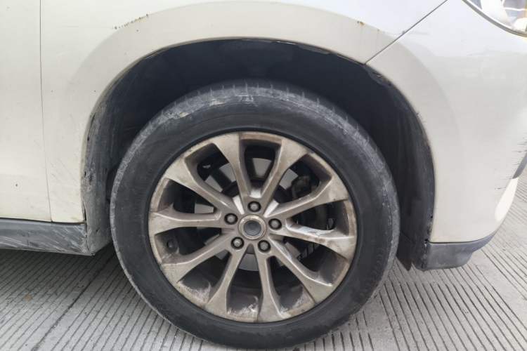 Used Haval H2 2017 Blue Label 1.5T Manual Two-Wheel Drive Luxury Model Right Front Wheel Hub