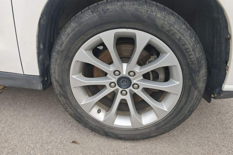 Used Haval H2 2017 Red-Label 1.5T Automatic Two-Wheel Drive Luxury Model Right Front Wheel Hub
