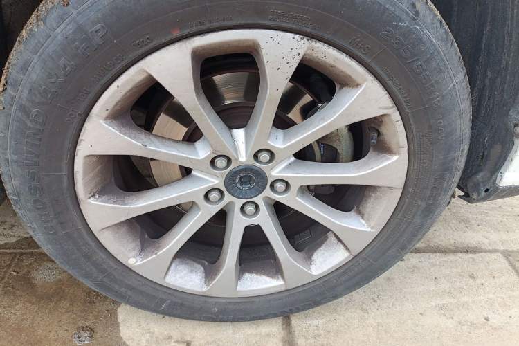 Used Haval H2 2017 Red-Label 1.5T Automatic Two-Wheel Drive Luxury Model Right Front Wheel Hub
