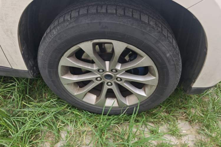 Used Haval H2 2017 Blue Label 1.5T Automatic Two-Wheel Drive Luxury Model Right Front Wheel Hub