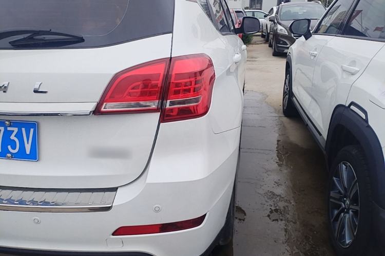 Used Haval H2 2017 Red-Label 1.5T Automatic Two-Wheel Drive Luxury Model Right Rear Taillight