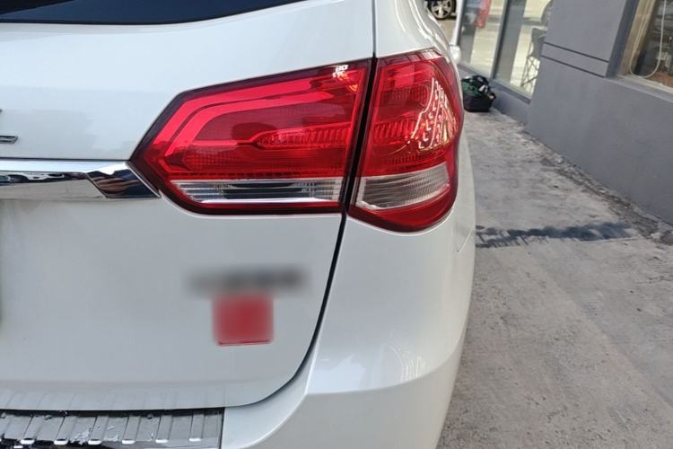 Used Haval H2 2017 Blue Label 1.5T Automatic Two-Wheel Drive Luxury Model Right Rear Taillight