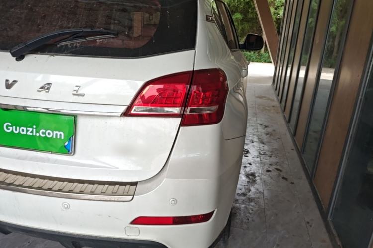 Used Haval H2 2017 Red-Label 1.5T Automatic Two-Wheel Drive Elite Model Right Rear Taillight