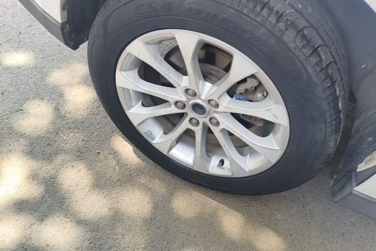Used Haval H2 2017 Blue Label 1.5T Automatic Two-Wheel Drive Elite Model Right Rear Wheel Hub