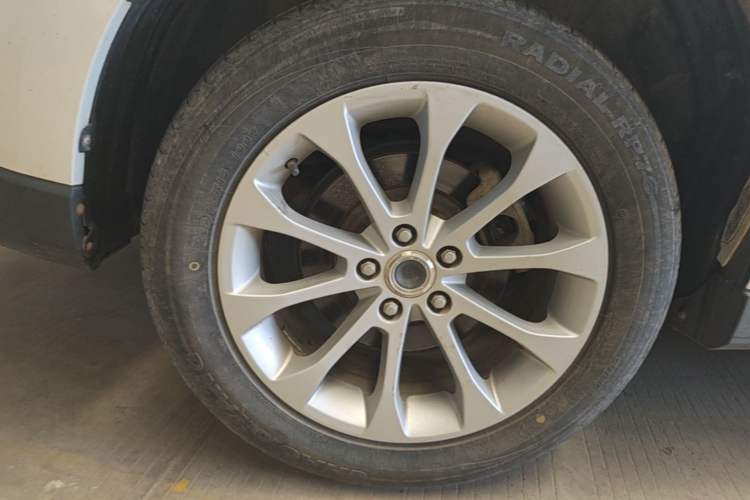 Used Haval H2 2017 Blue Label 1.5T Automatic Two-Wheel Drive Elite Model Right Rear Wheel Hub