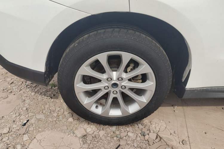 Used Haval H2 2017 Blue Label 1.5T Automatic Two-Wheel Drive Luxury Model Right Rear Wheel Hub