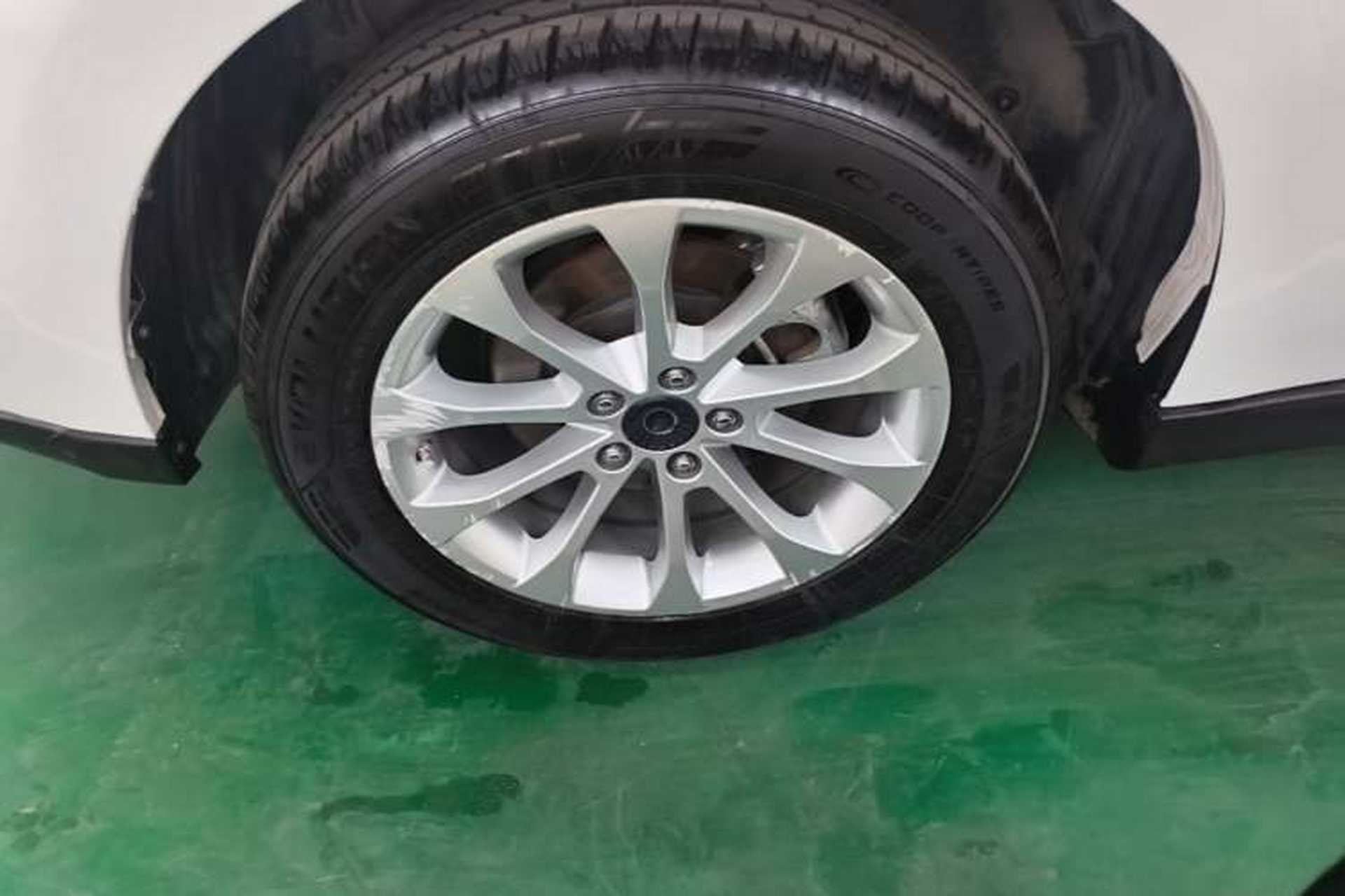 Used Haval H2 2017 Red-Label 1.5T Automatic Two-Wheel Drive Luxury Model Right Rear Wheel Hub