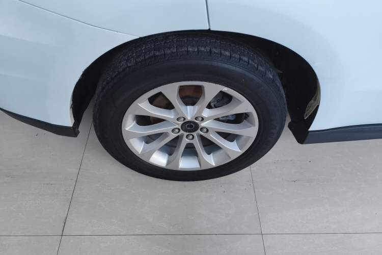 Used Haval H2 2017 Red-Label 1.5T Manual Two-Wheel Drive Comfort Model Right Rear Wheel Hub