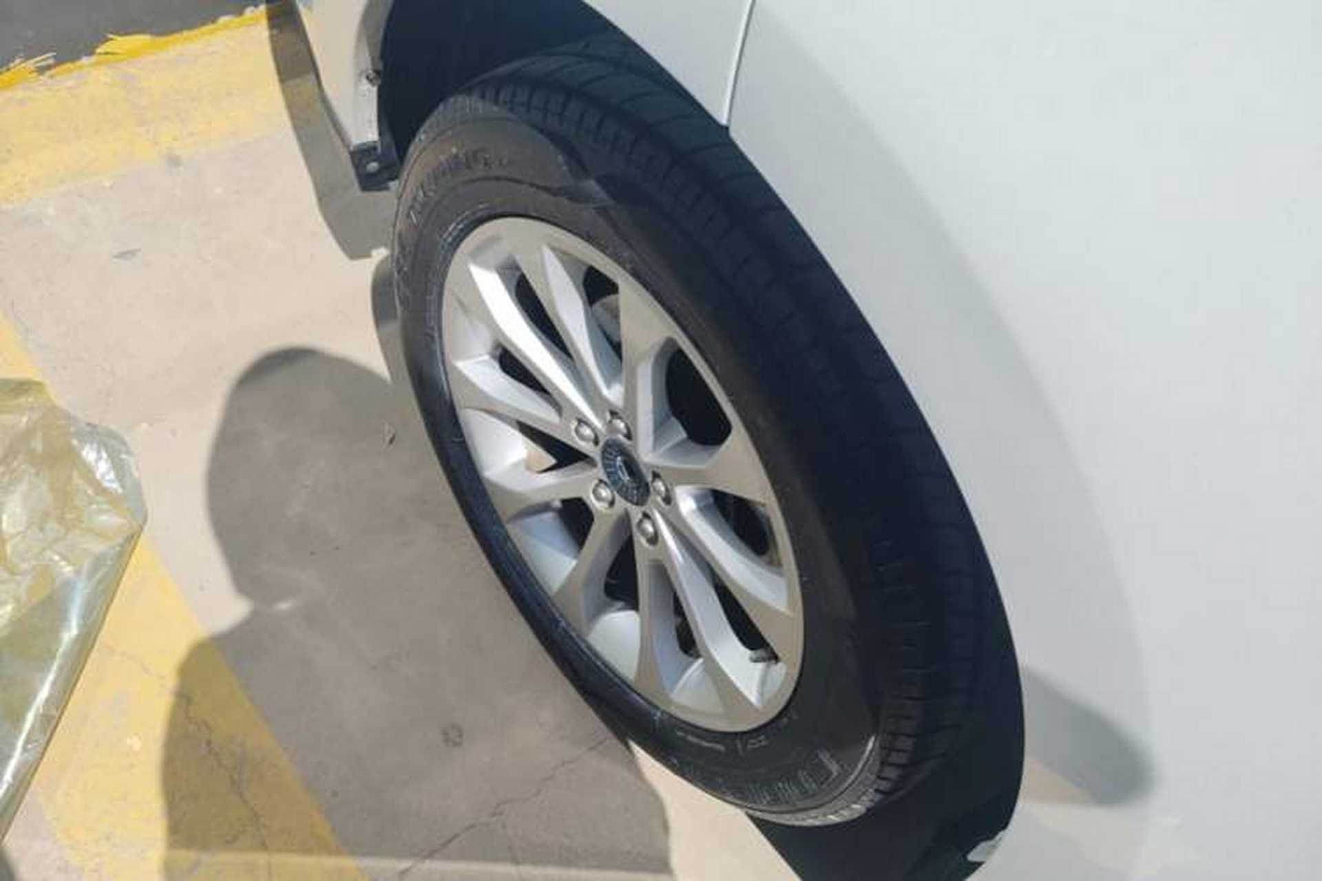 Used Haval H2 2017 Red-Label 1.5T Manual Two-Wheel Drive Luxury Model Right Rear Wheel Hub