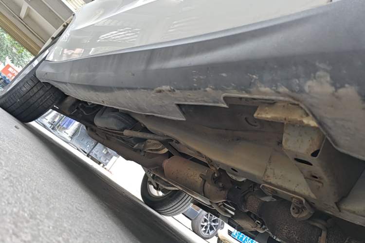 Used Haval H2 2017 Blue Label 1.5T Manual Two-Wheel Drive Elite Model Right Side Sill