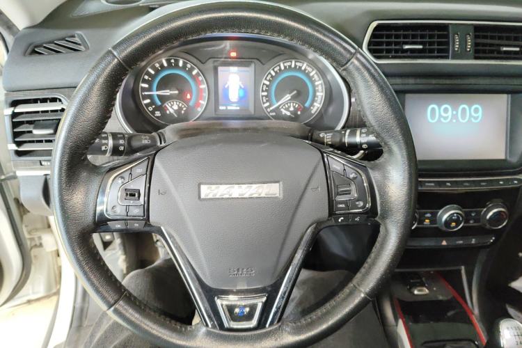 Used Haval H2 2017 Blue Label 1.5T Manual Two-Wheel Drive Elite Model Steering Wheel