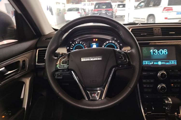 Used Haval H2 2017 Red-Label 1.5T Automatic Two-Wheel Drive Luxury Model Steering Wheel