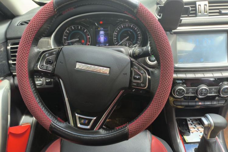 Used Haval H2 2017 Blue Label 1.5T Automatic Two-Wheel Drive Luxury Model Steering Wheel