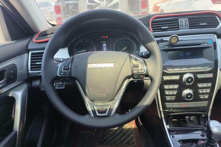 Used Haval H2 2017 Red-Label 1.5T Manual Two-Wheel Drive Comfort Model Steering Wheel