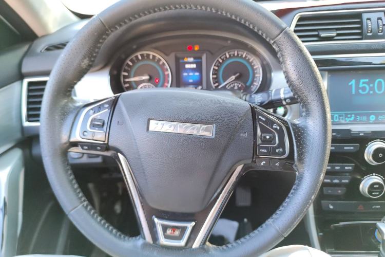 Used Haval H2 2017 Red-Label 1.5T Automatic Two-Wheel Drive Luxury Model Steering Wheel