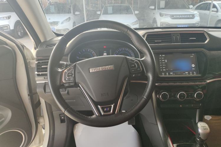 Used Haval H2 2017 Blue Label 1.5T Manual Two-Wheel Drive Luxury Model Steering Wheel