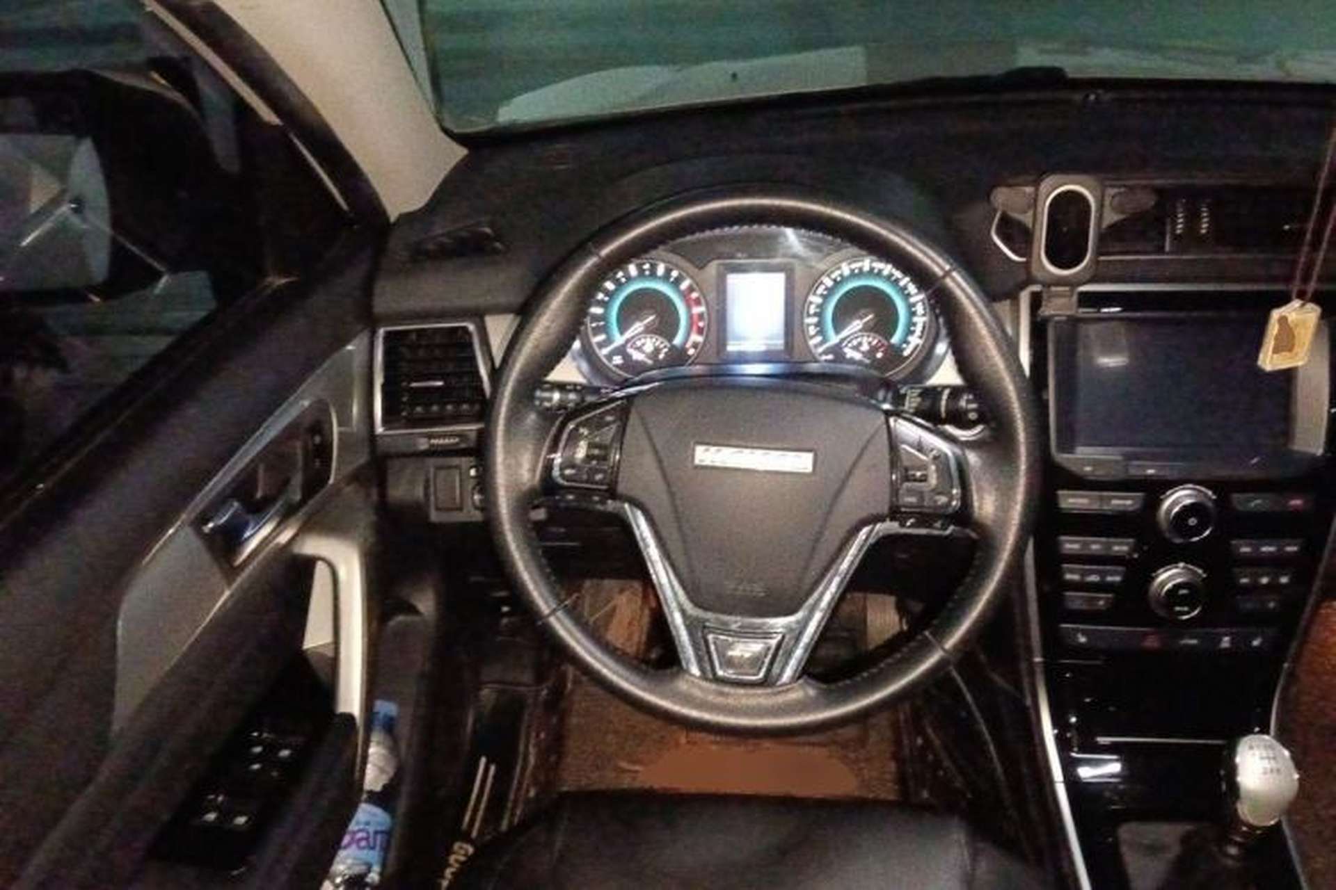 Used Haval H2 2017 Red-Label 1.5T Manual Two-Wheel Drive Luxury Model Steering Wheel