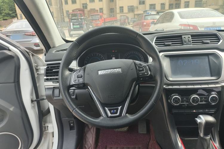 Used Haval H2 2017 Blue Label 1.5T Automatic Two-Wheel Drive Luxury Model Steering Wheel