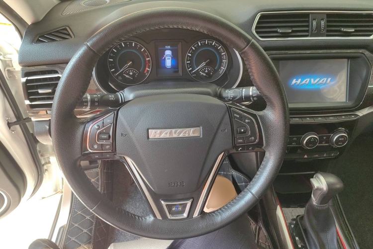 Used Haval H2 2017 Blue Label 1.5T Automatic Two-Wheel Drive Prestige Model Steering Wheel