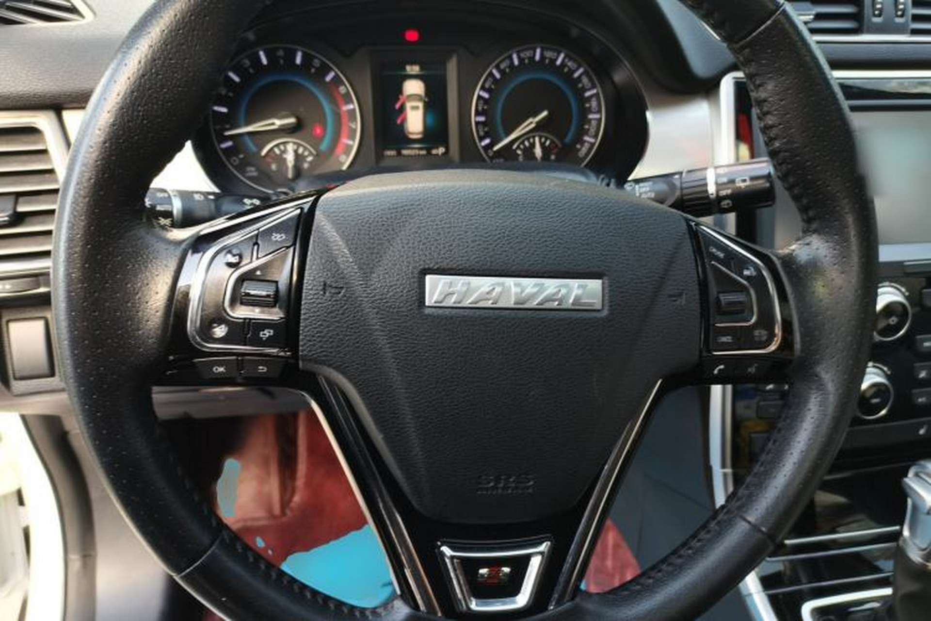 Used Haval H2 2017 Red-Label 1.5T Automatic Two-Wheel Drive Elite Model Steering Wheel