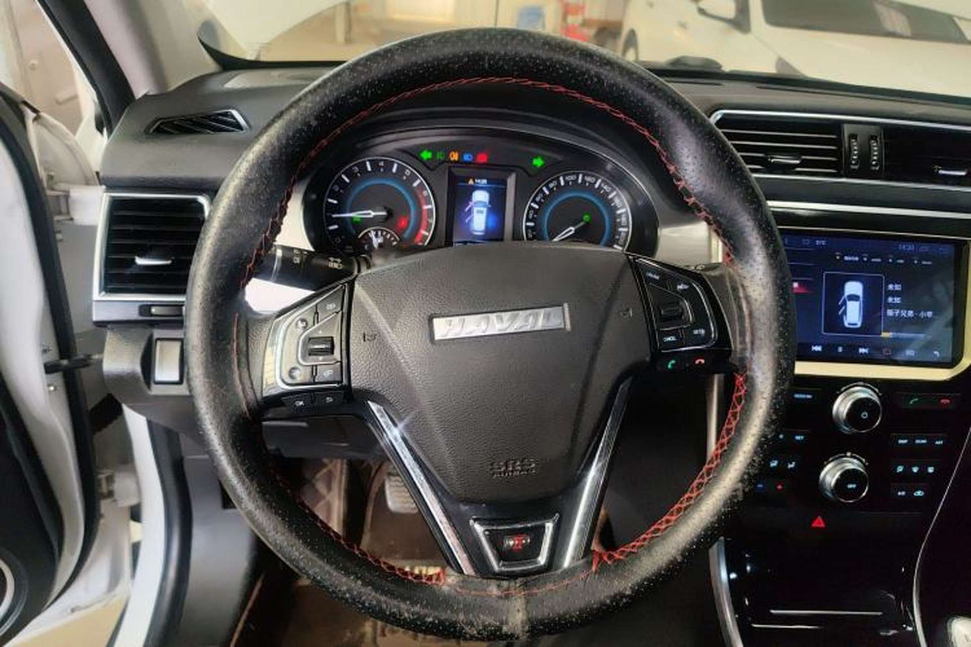 Used Haval H2 2017 Red-Label 1.5T Manual Two-Wheel Drive Comfort Model Steering Wheel
