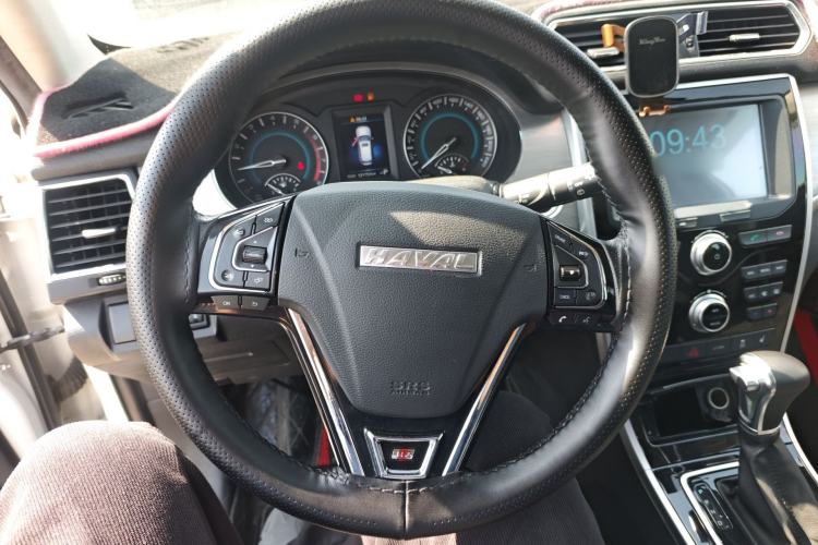 Used Haval H2 2017 Red-Label 1.5T Automatic Two-Wheel Drive Luxury Model Steering Wheel