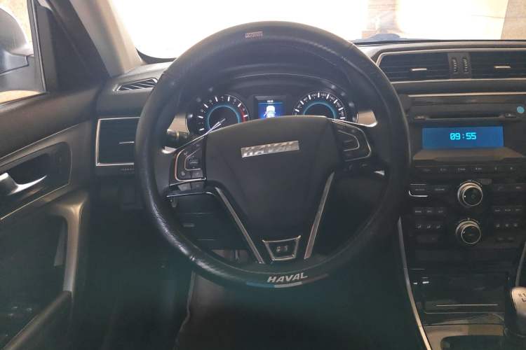 Used Haval H2 2017 Red-Label 1.5T Manual Two-Wheel Drive Comfort Model Steering Wheel