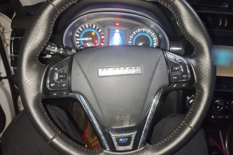 Used Haval H2 2017 Blue Label 1.5T Manual Two-Wheel Drive Luxury Model Steering Wheel