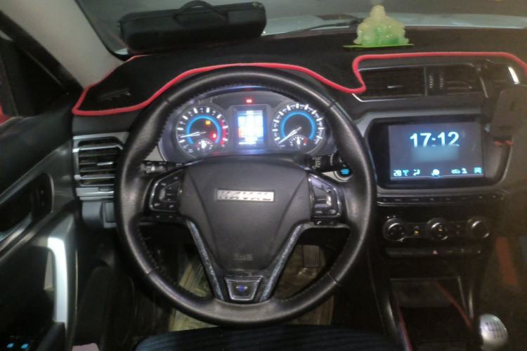Used Haval H2 2017 Blue Label 1.5T Manual Two-Wheel Drive Elite Model Steering Wheel