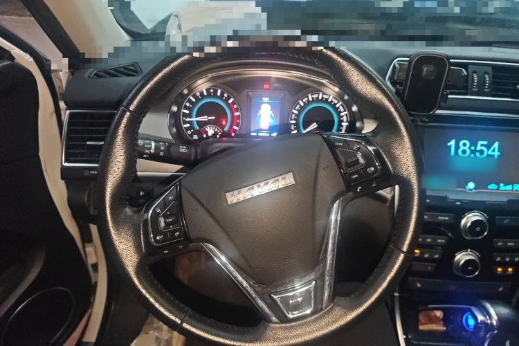 Used Haval H2 2017 Red-Label 1.5T Automatic Two-Wheel Drive Elite Model Steering Wheel