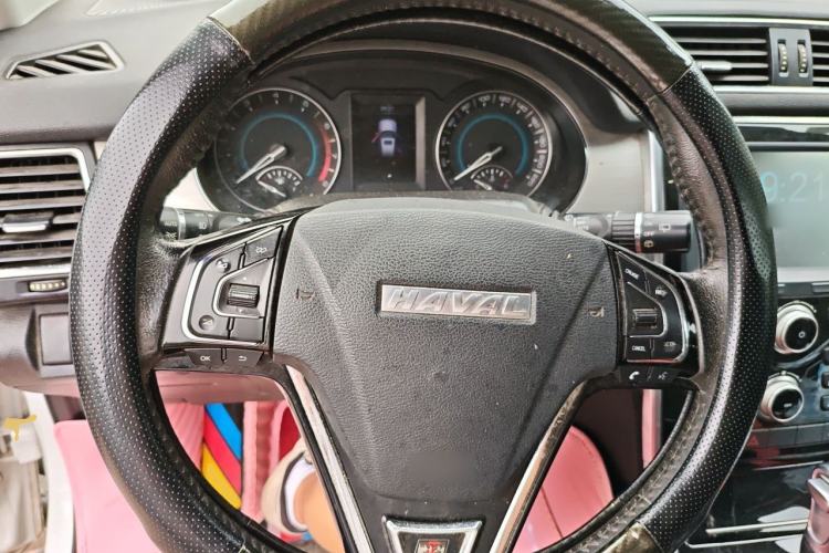 Used Haval H2 2017 Red-Label 1.5T Automatic Two-Wheel Drive Elite Model Steering Wheel