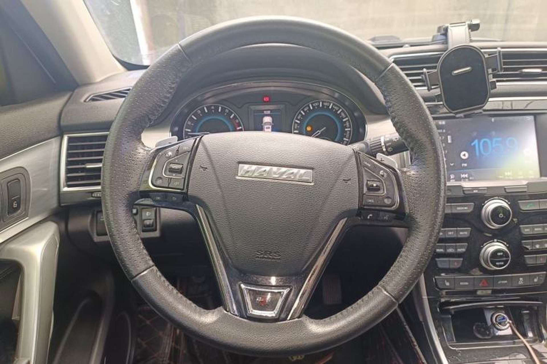 Used Haval H2 2017 Red-Label 1.5T Automatic Two-Wheel Drive Luxury Model Steering Wheel