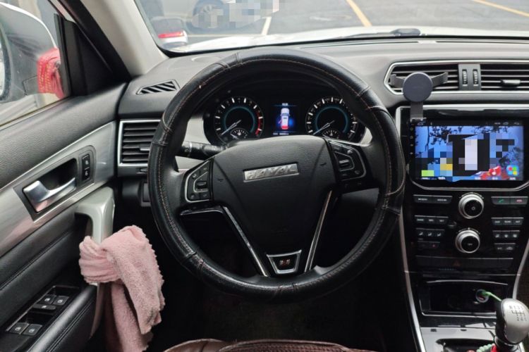 Used Haval H2 2017 Red-Label 1.5T Manual Two-Wheel Drive Comfort Model Steering Wheel