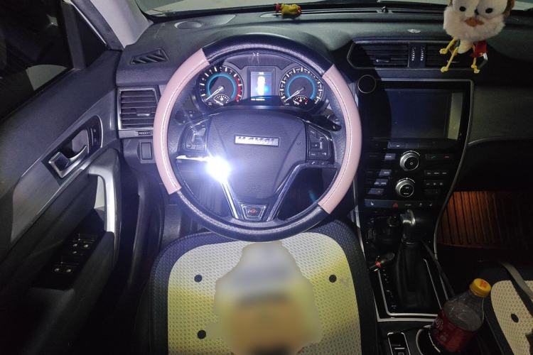 Used Haval H2 2017 Red-Label 1.5T Automatic Two-Wheel Drive Luxury Model Steering Wheel