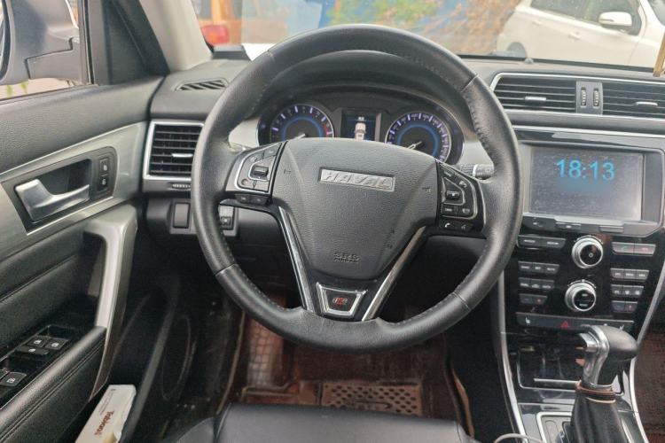 Used Haval H2 2017 Red-Label 1.5T Automatic Two-Wheel Drive Luxury Model Steering Wheel