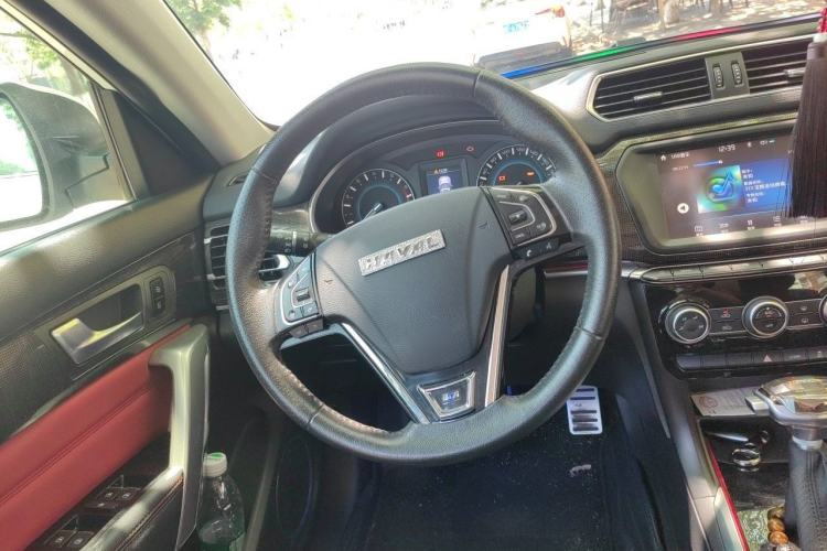 Used Haval H2 2017 Blue Label 1.5T Automatic Two-Wheel Drive Luxury Model Steering Wheel