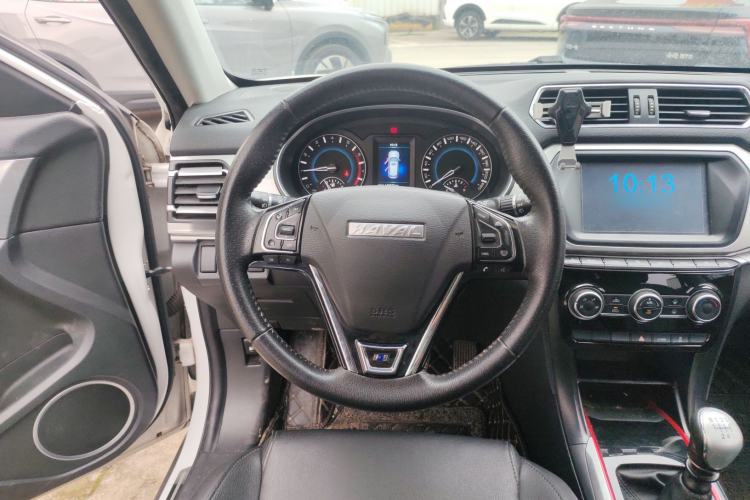 Used Haval H2 2017 Blue Label 1.5T Manual Two-Wheel Drive Elite Model Steering Wheel