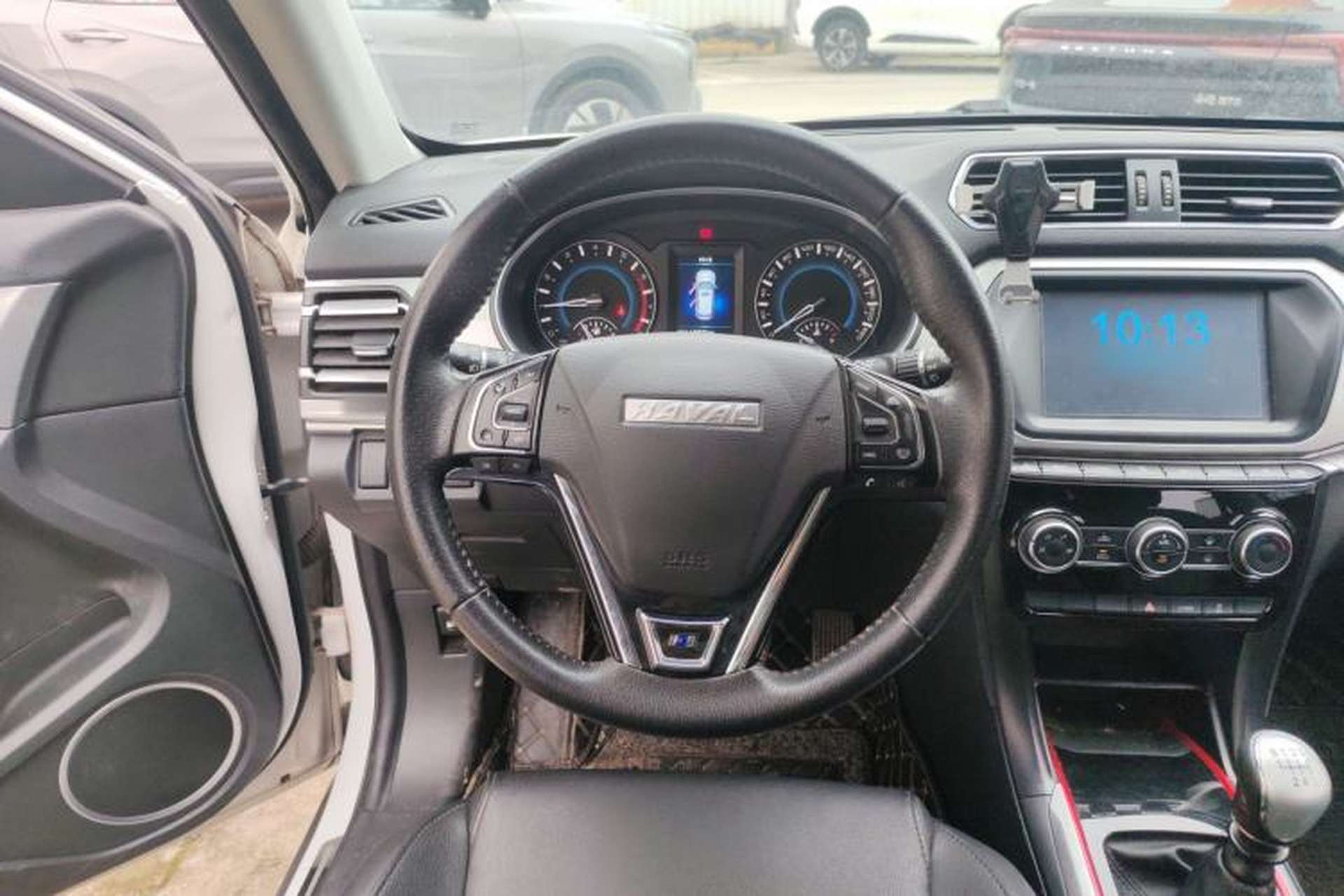 Used Haval H2 2017 Blue Label 1.5T Manual Two-Wheel Drive Elite Model Steering Wheel