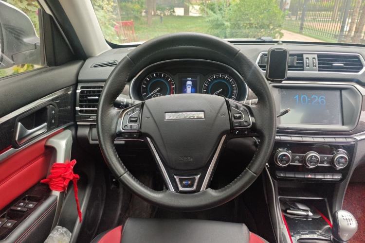 Used Haval H2 2017 Blue Label 1.5T Manual Two-Wheel-Drive Prestige Model Steering Wheel