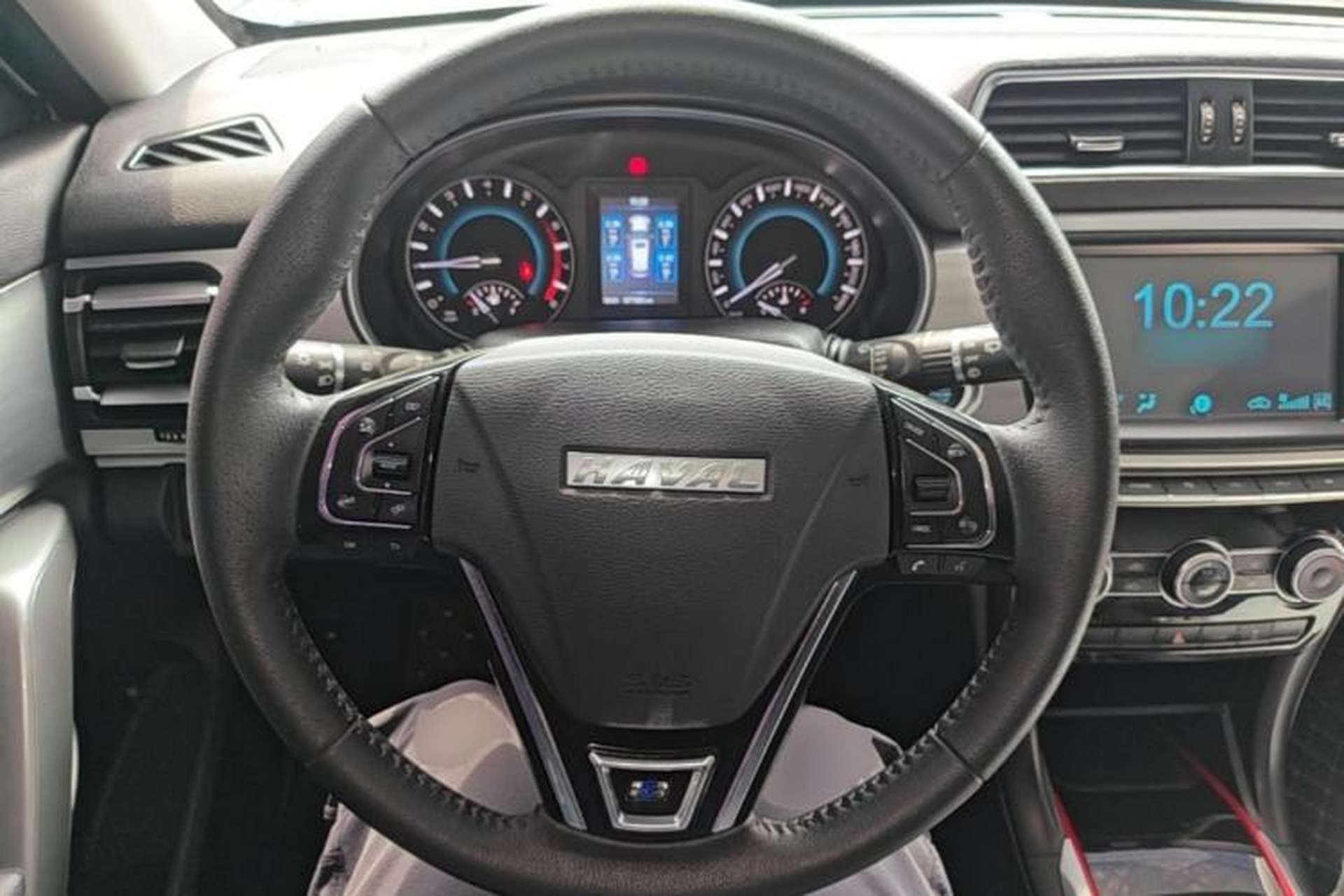 Used Haval H2 2017 Blue Label 1.5T Manual Two-Wheel Drive Elite Model Steering Wheel