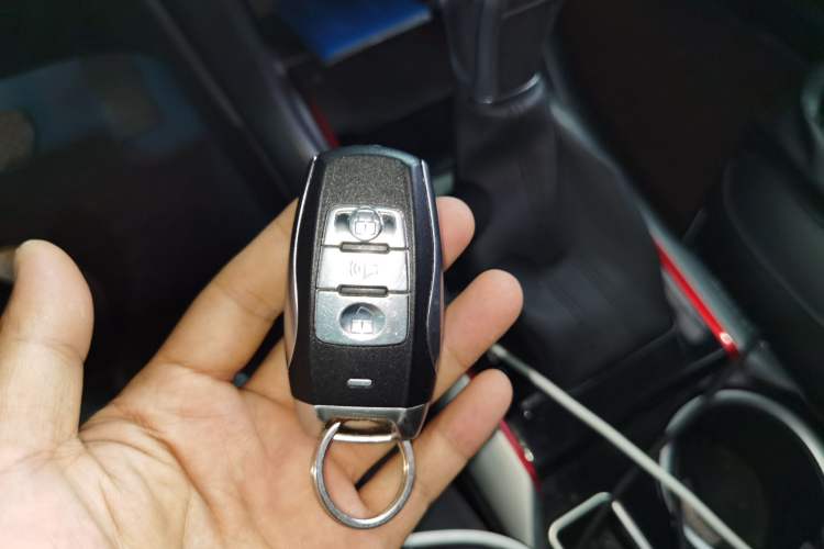 Used Haval H2 2017 Blue Label 1.5T Automatic Two-Wheel Drive Luxury Model Vehicle Key